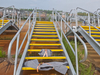 Treppe aus verzinktem Stahl für den Turm einer Windkraftanlage